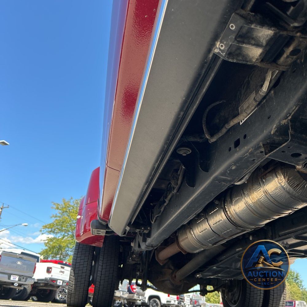 2023 Ford F-450 Super Duty Lariat