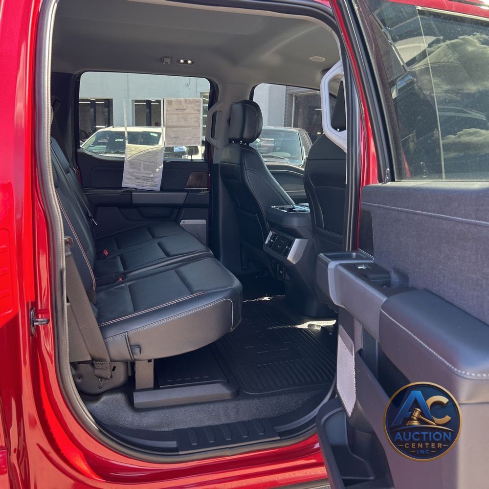 2023 Ford F-450 Super Duty Lariat