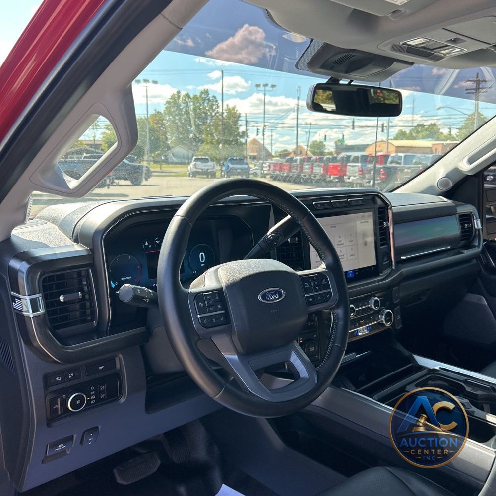 2023 Ford F-450 Super Duty Lariat
