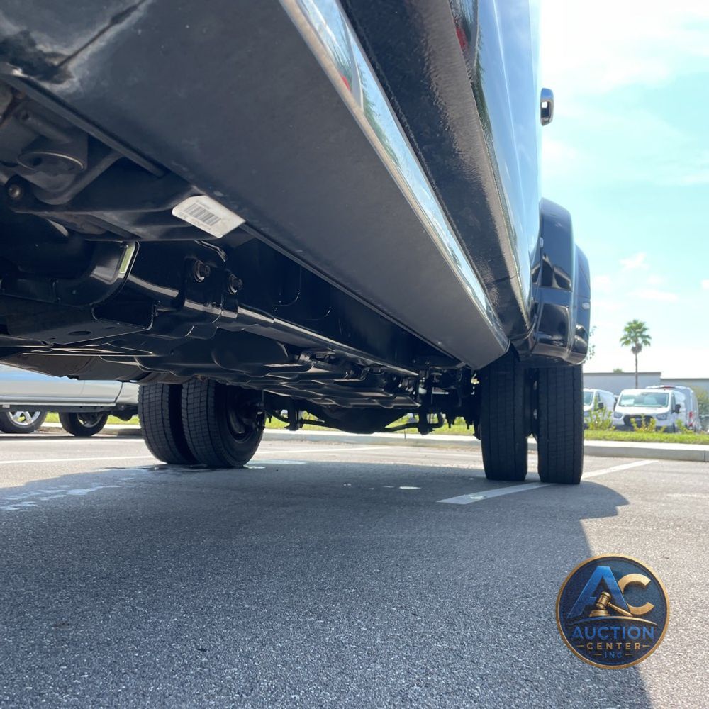 2021 Ford F-450 Super Duty Platinum
