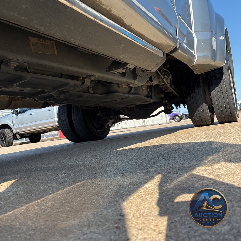 2022 Ford F-450 Super Duty Limited