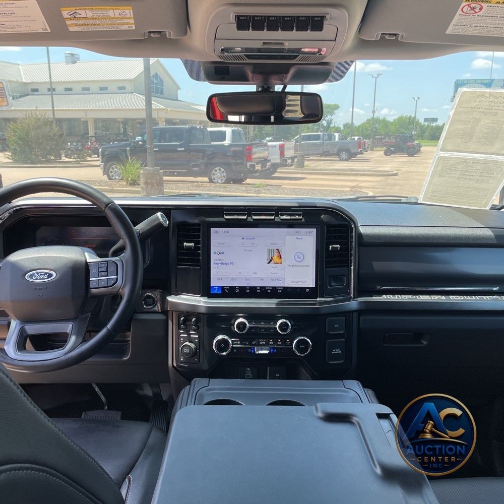 2023 Ford F-350 Super Duty Lariat