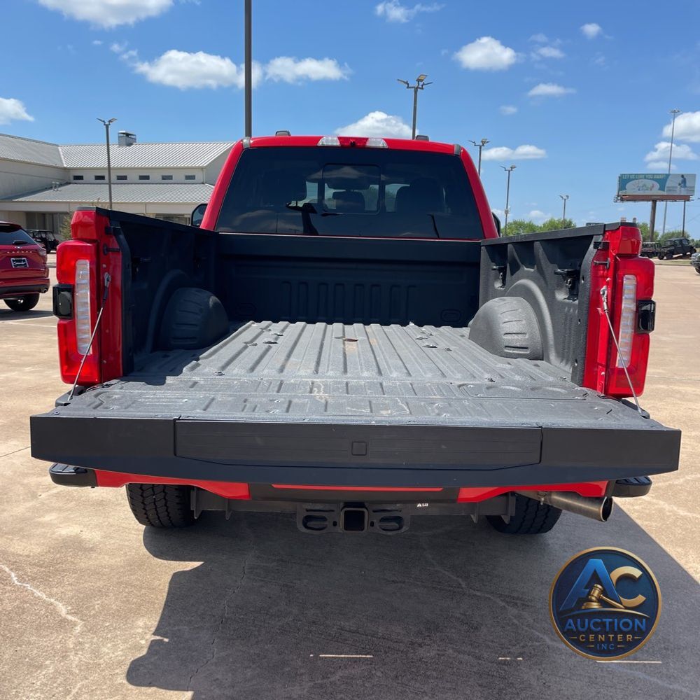 2023 Ford F-350 Super Duty Lariat