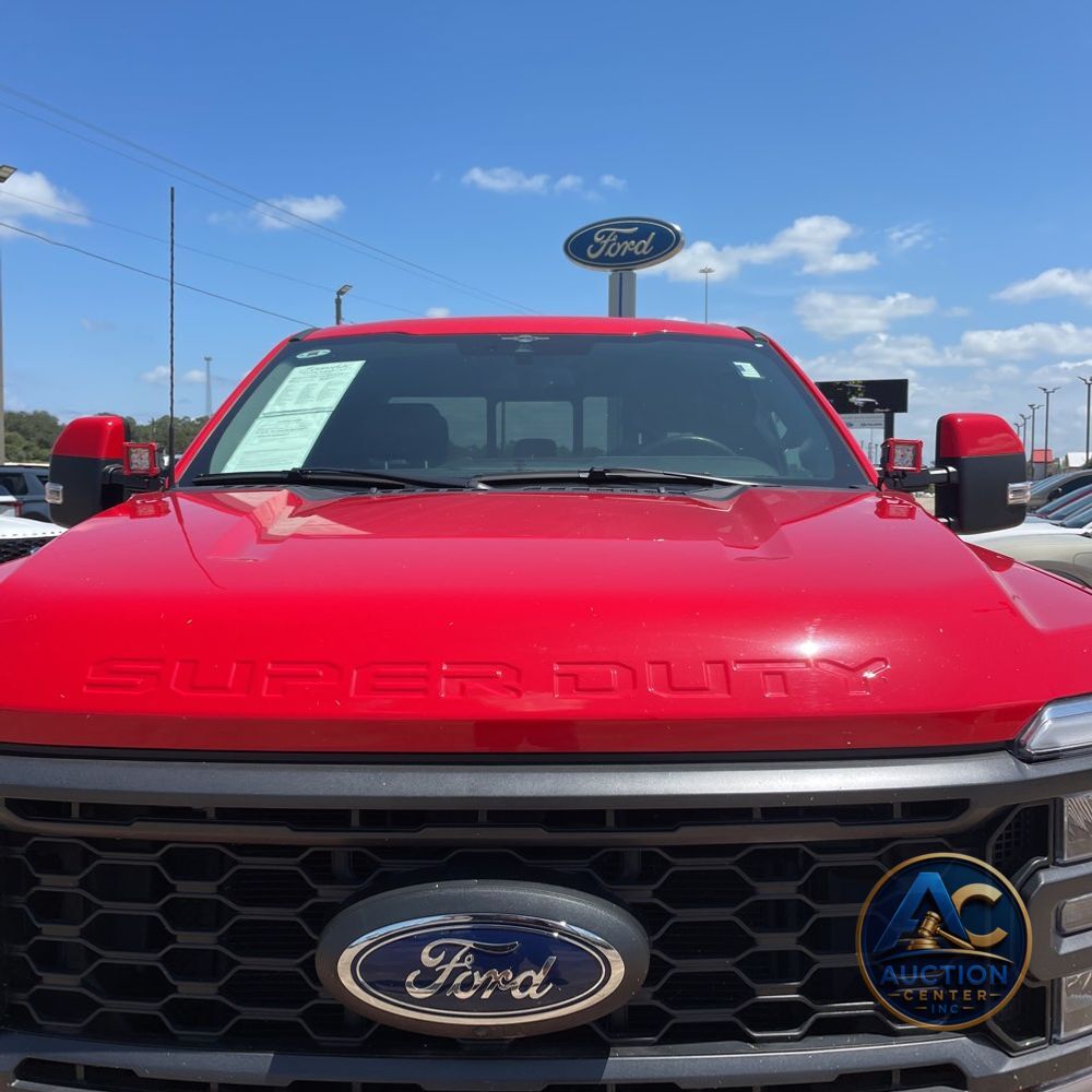 2023 Ford F-350 Super Duty Lariat