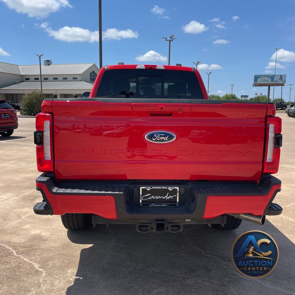2023 Ford F-350 Super Duty Lariat