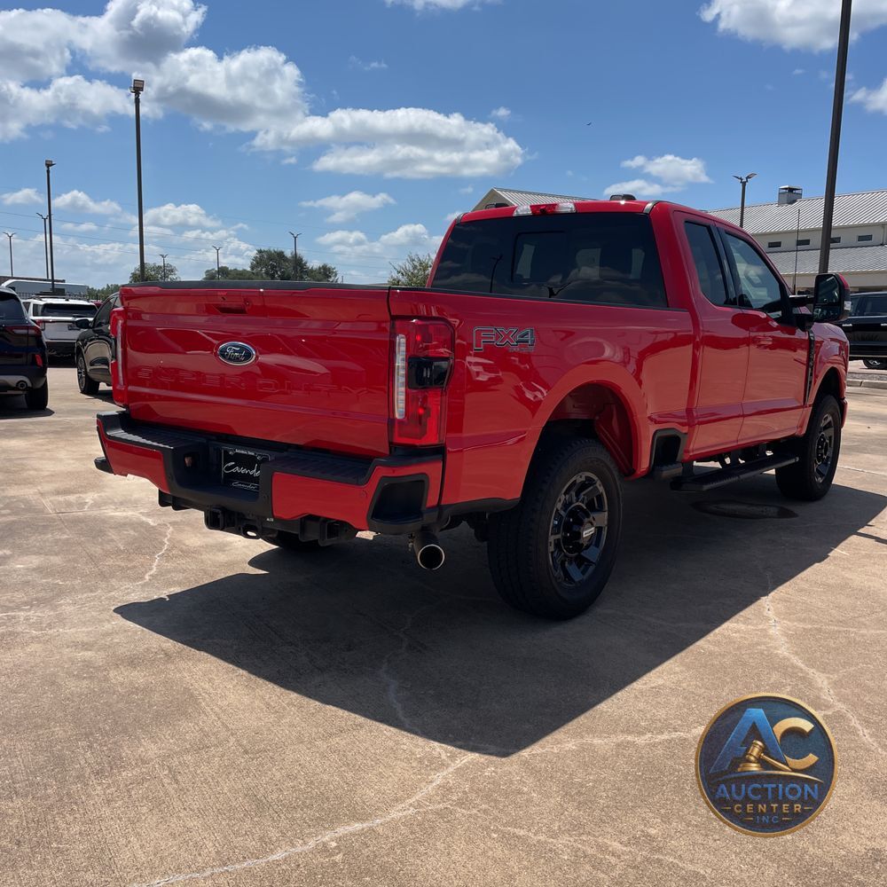 2023 Ford F-350 Super Duty Lariat