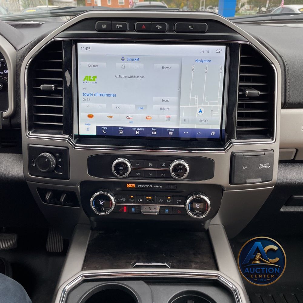 2022 Ford F-350 Super Duty Lariat