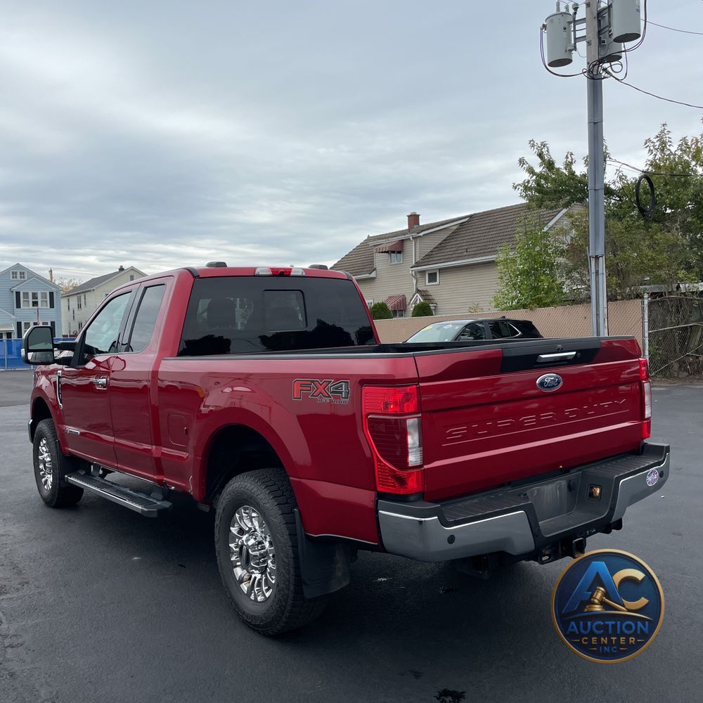 2022 Ford F-350 Super Duty Lariat