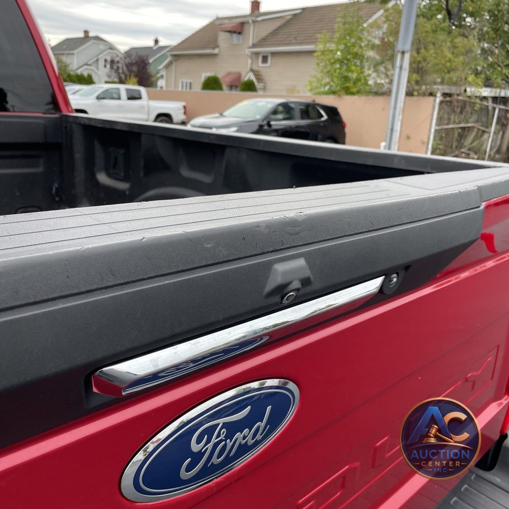 2022 Ford F-350 Super Duty Lariat