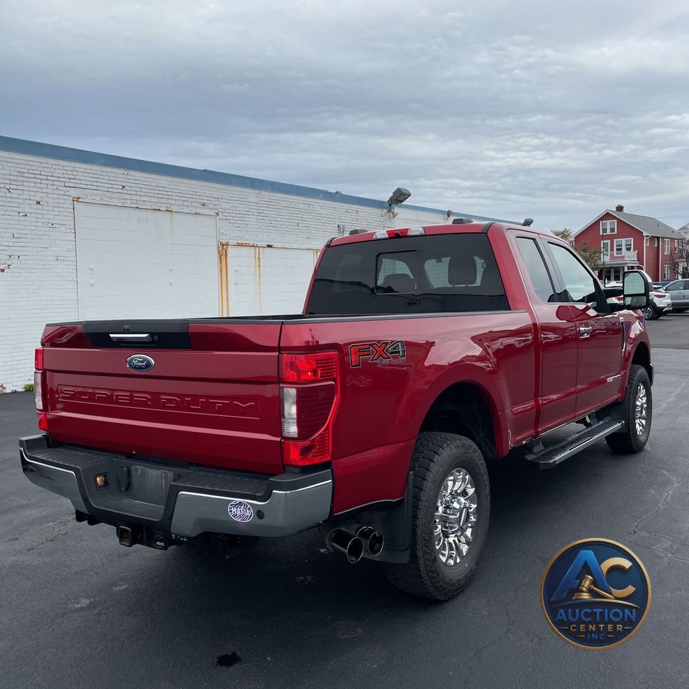 2022 Ford F-350 Super Duty Lariat