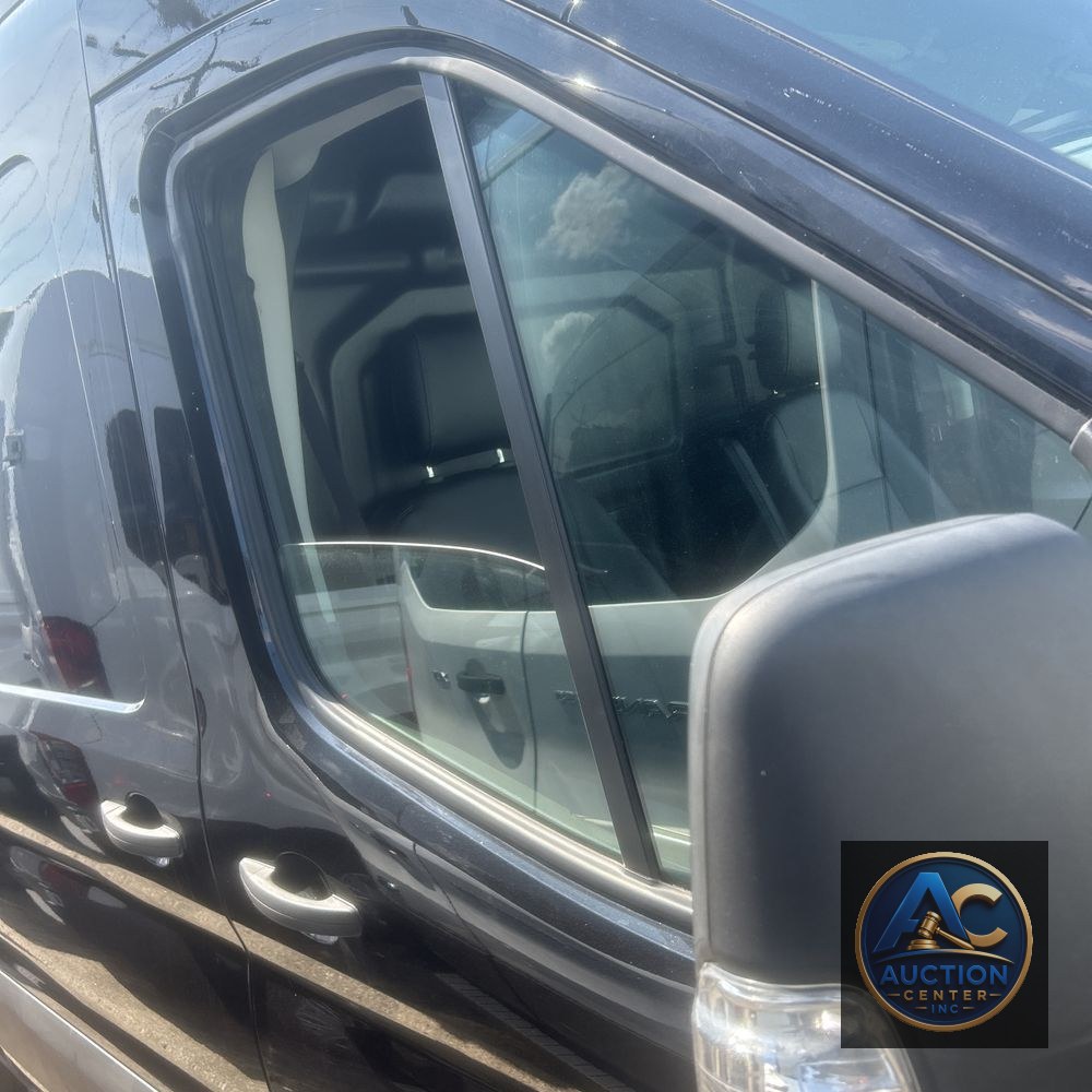 2023 Ford Transit 250