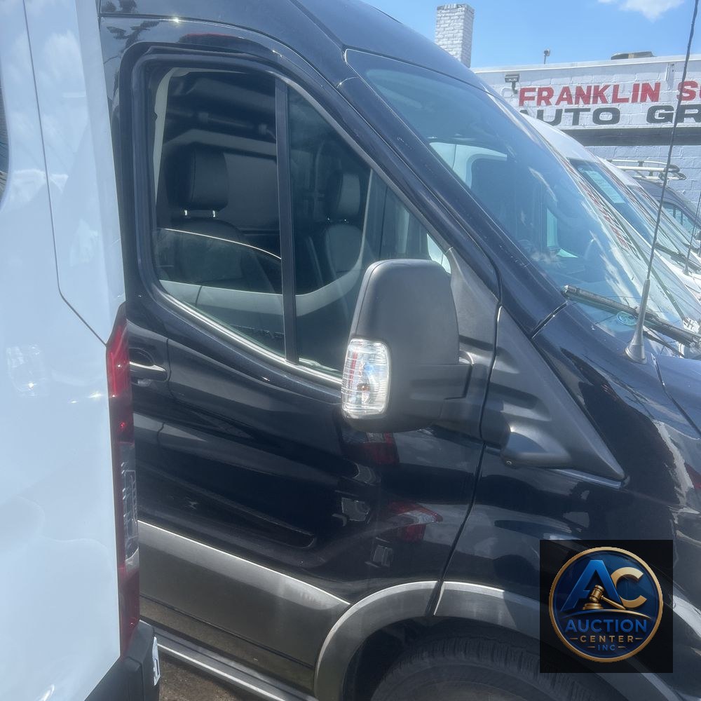 2023 Ford Transit 250