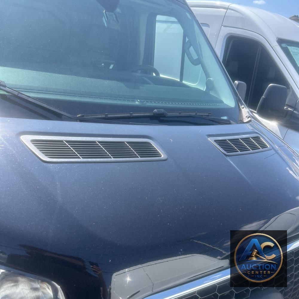 2023 Ford Transit 250