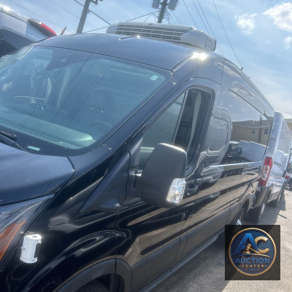 2023 Ford Transit 250