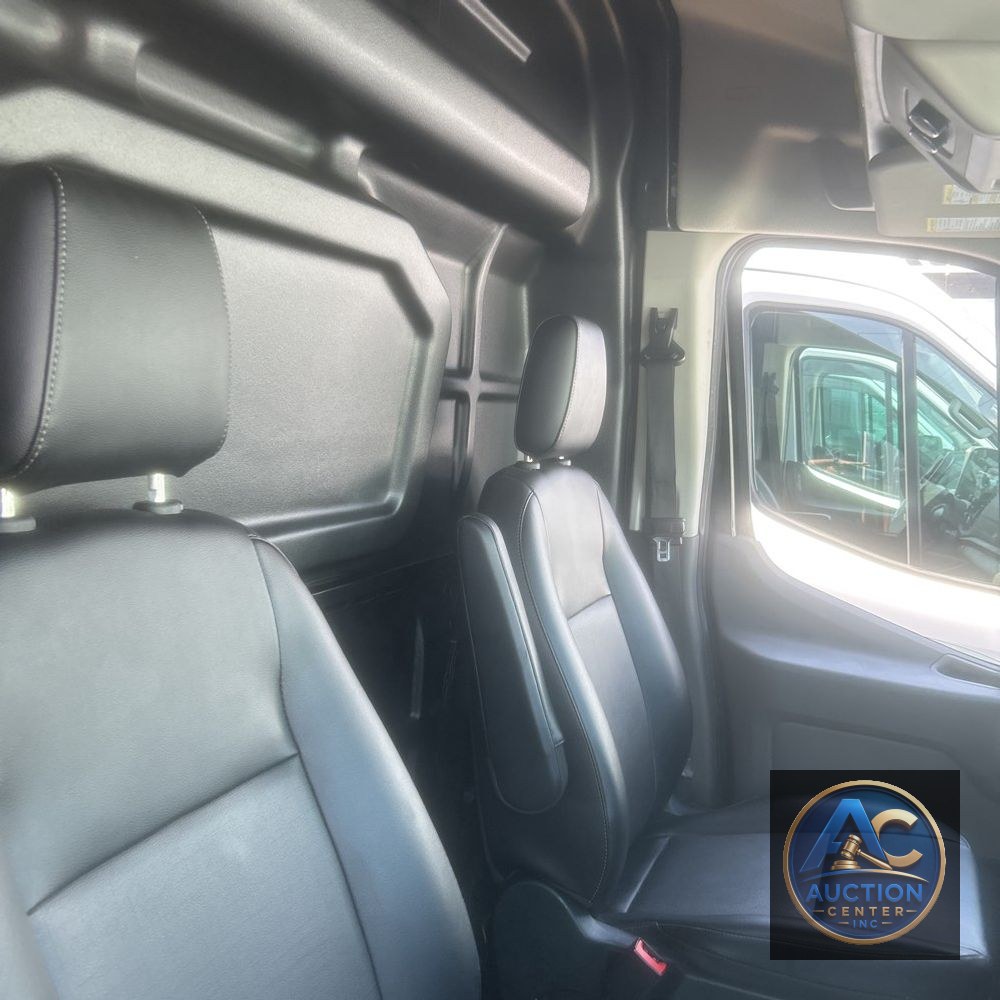 2023 Ford Transit 250