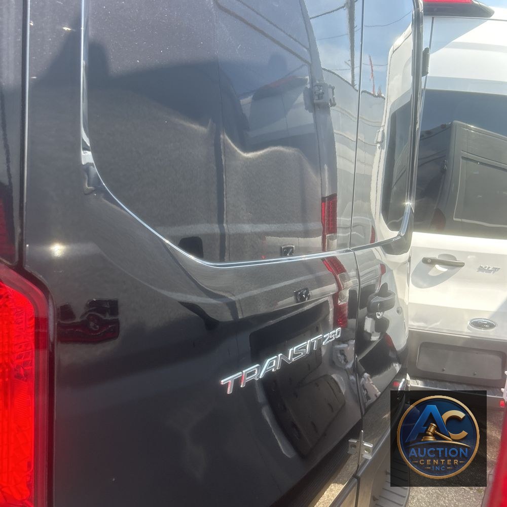 2023 Ford Transit 250