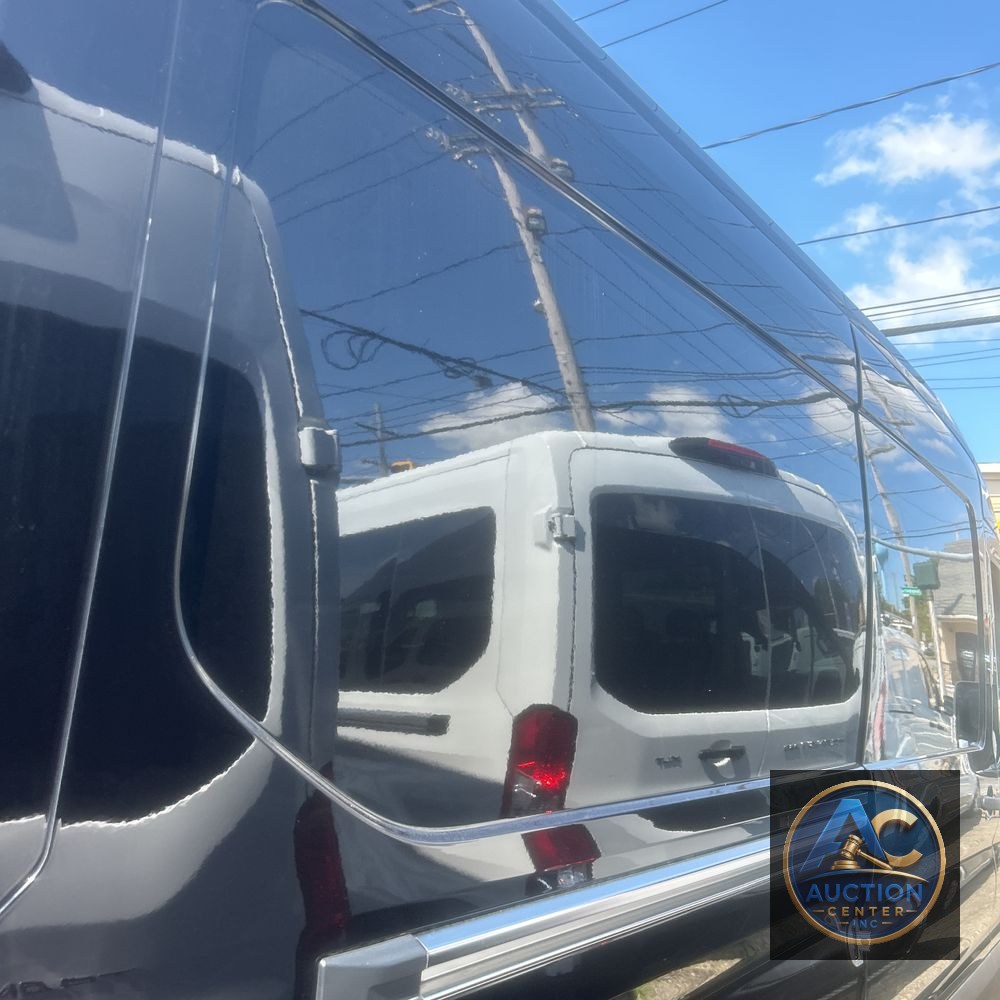 2023 Ford Transit 250