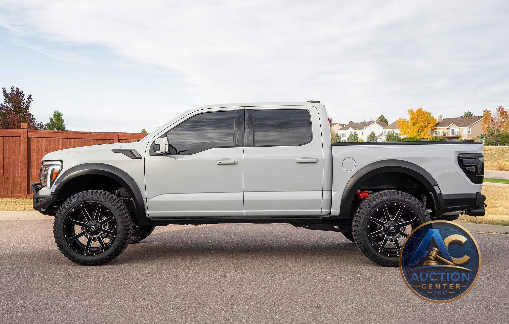 2024 Ford F-150 Raptor SuperCrew