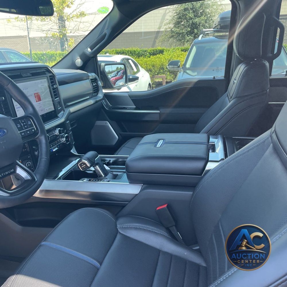 2025 Ford F-150 Platinum