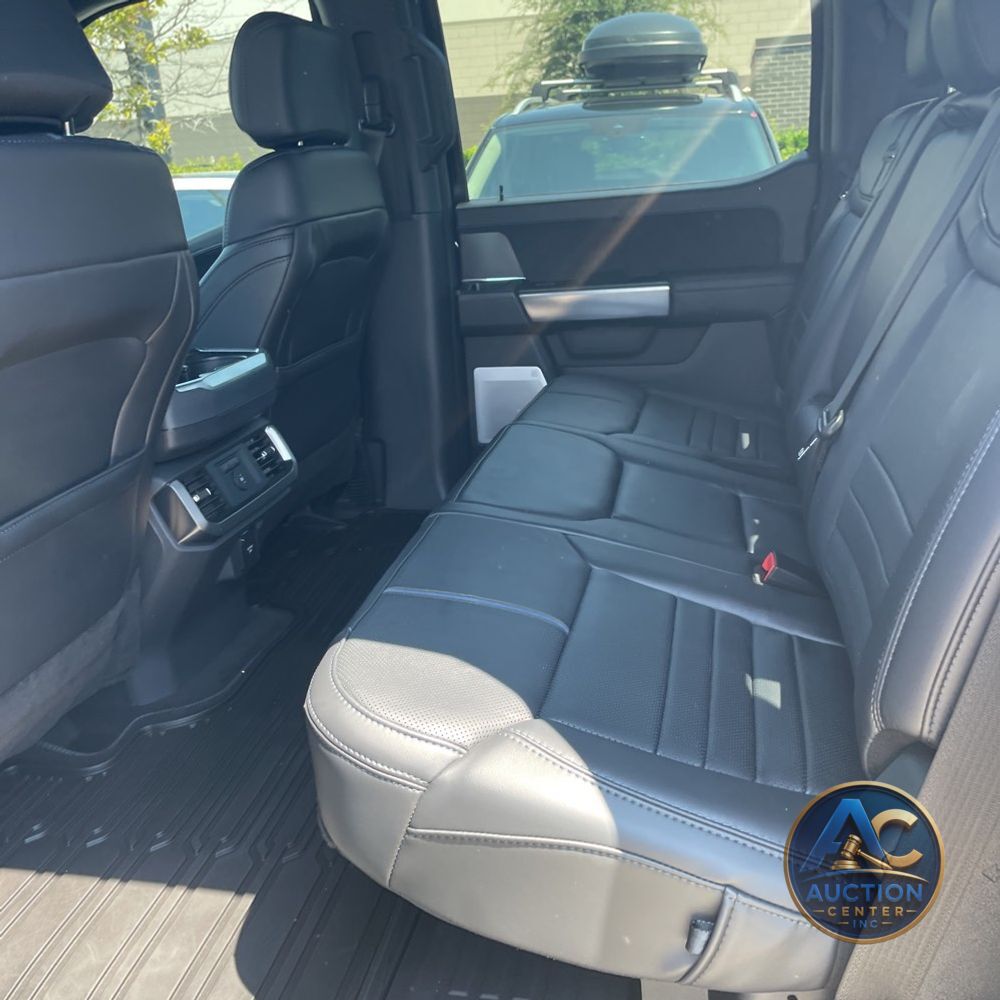 2025 Ford F-150 Platinum