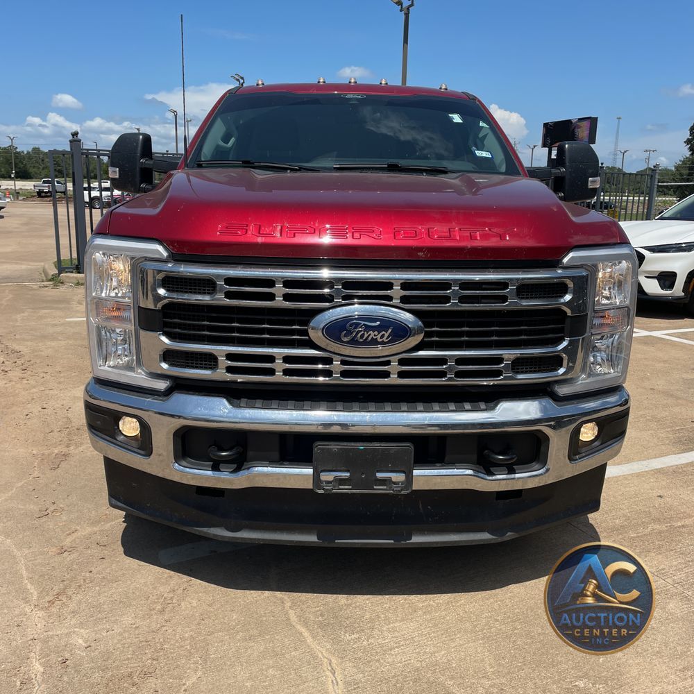 2025 Ford F-350 Super Duty XLT