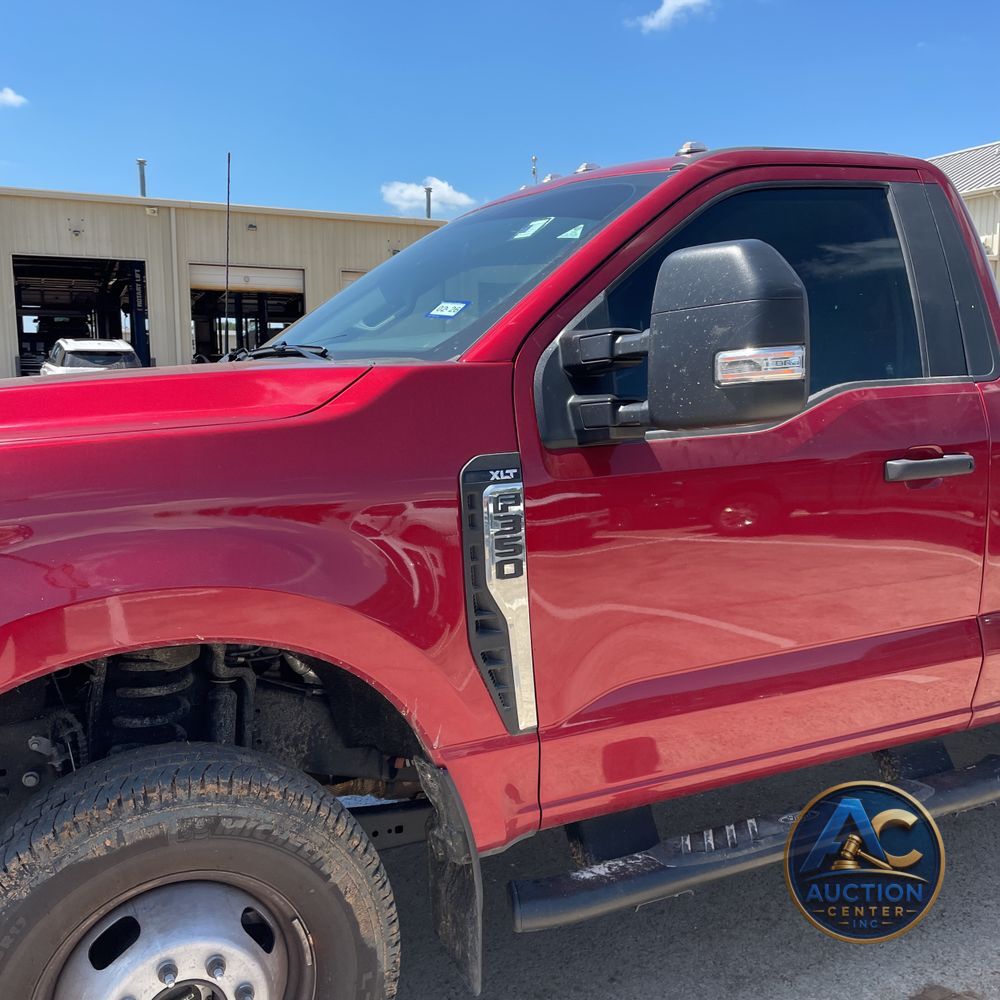 2025 Ford F-350 Super Duty XLT