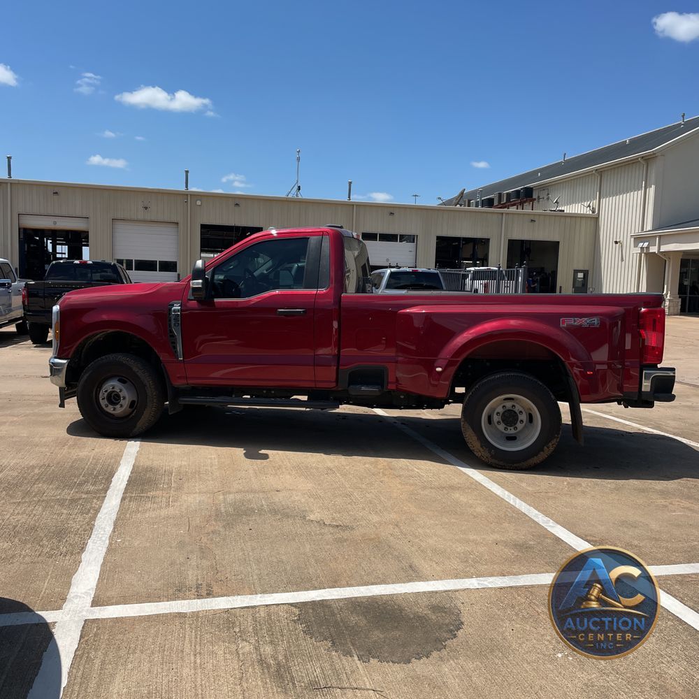 2025 Ford F-350 Super Duty XLT