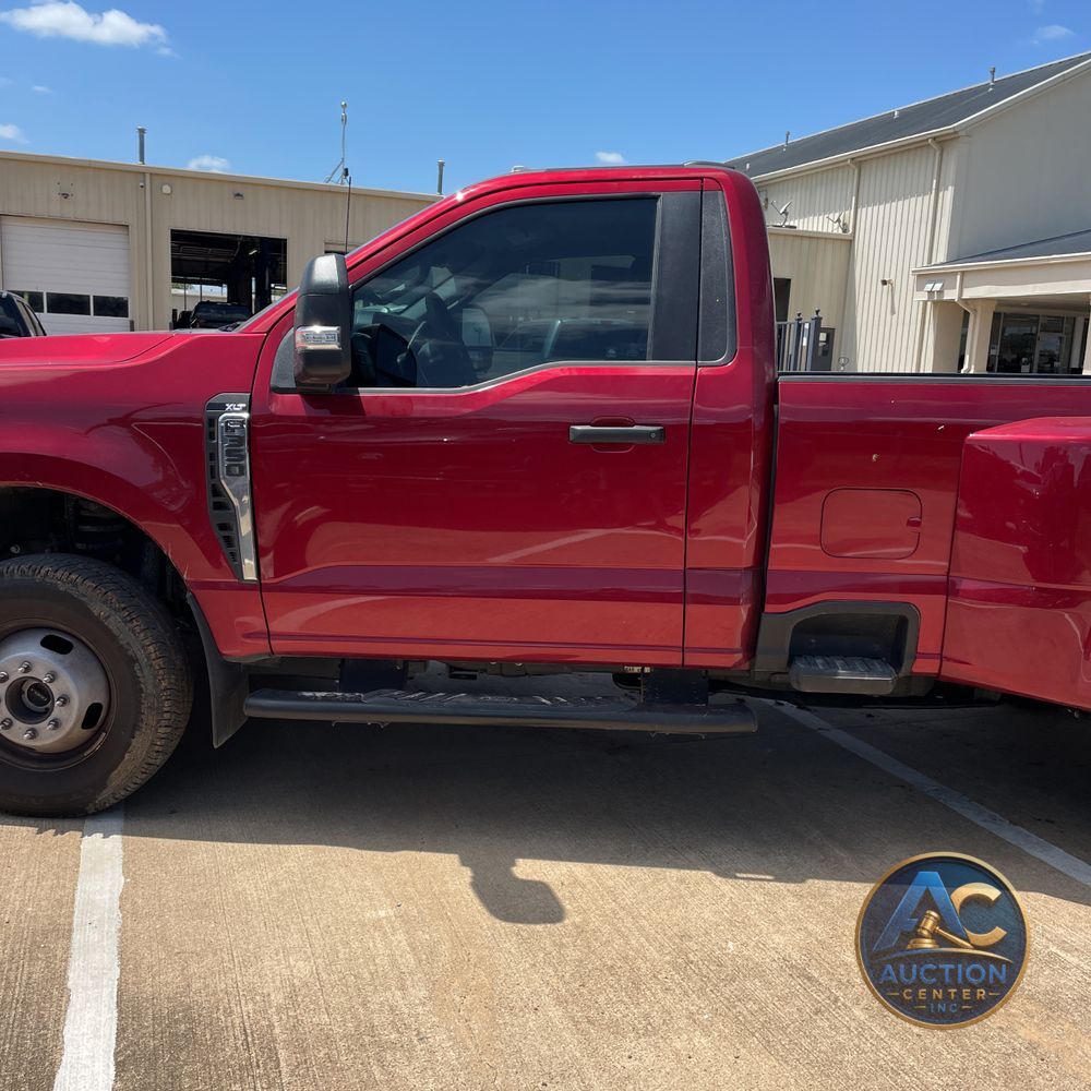 2025 Ford F-350 Super Duty XLT