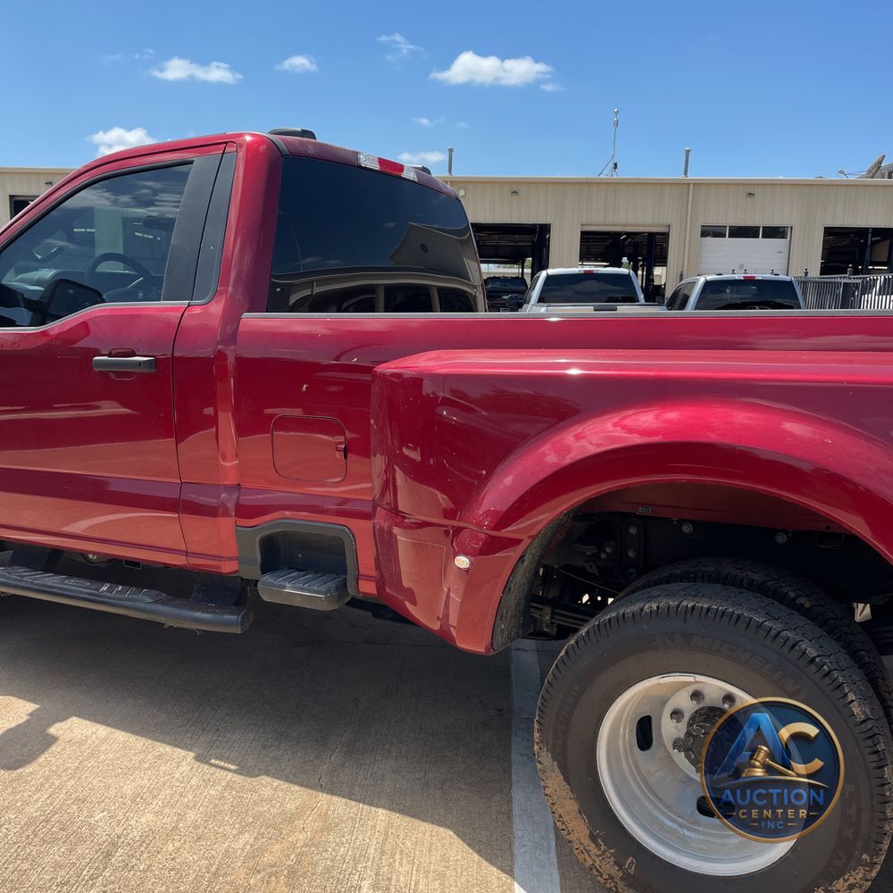 2025 Ford F-350 Super Duty XLT