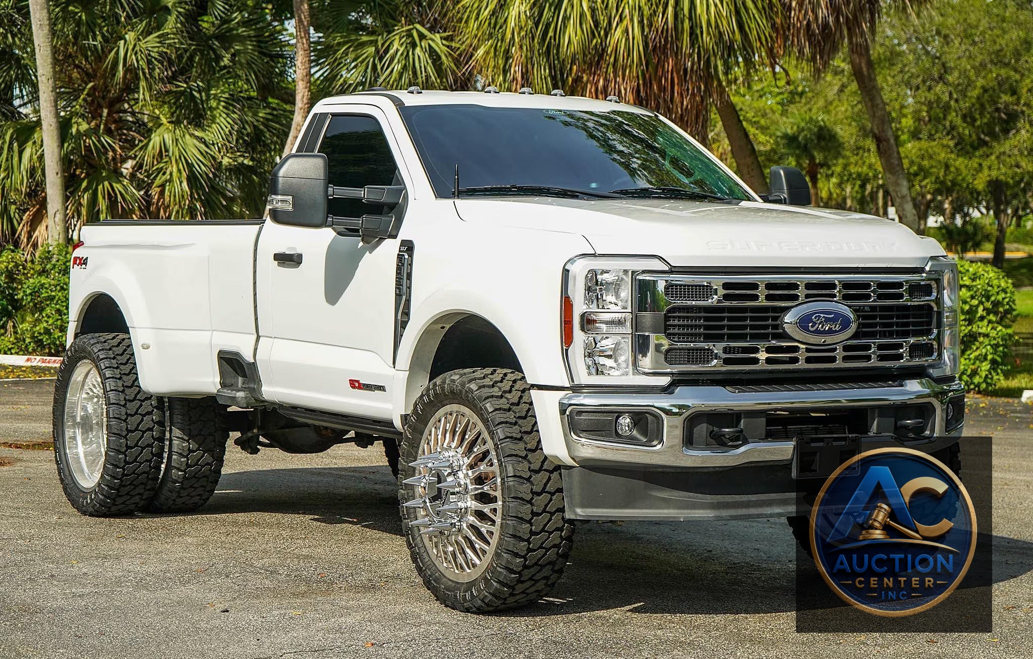 2024 Ford F-450 Super Duty XLT