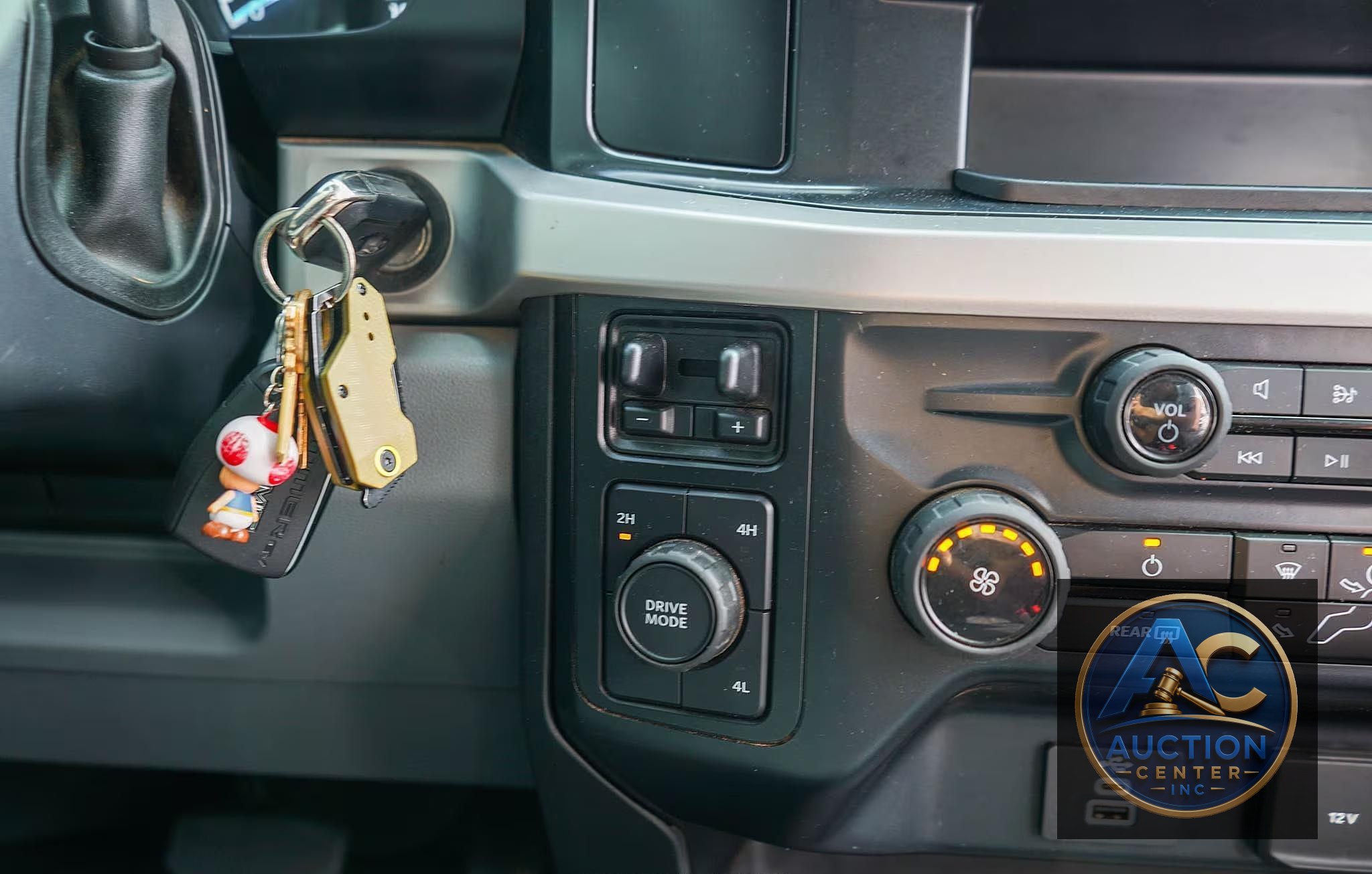 2024 Ford F-450 Super Duty XLT