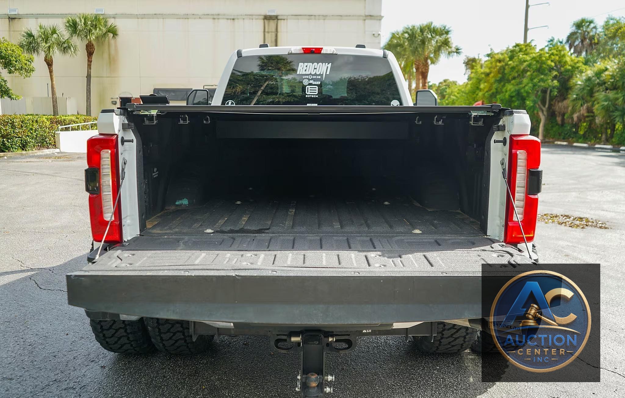 2024 Ford F-450 Super Duty XLT