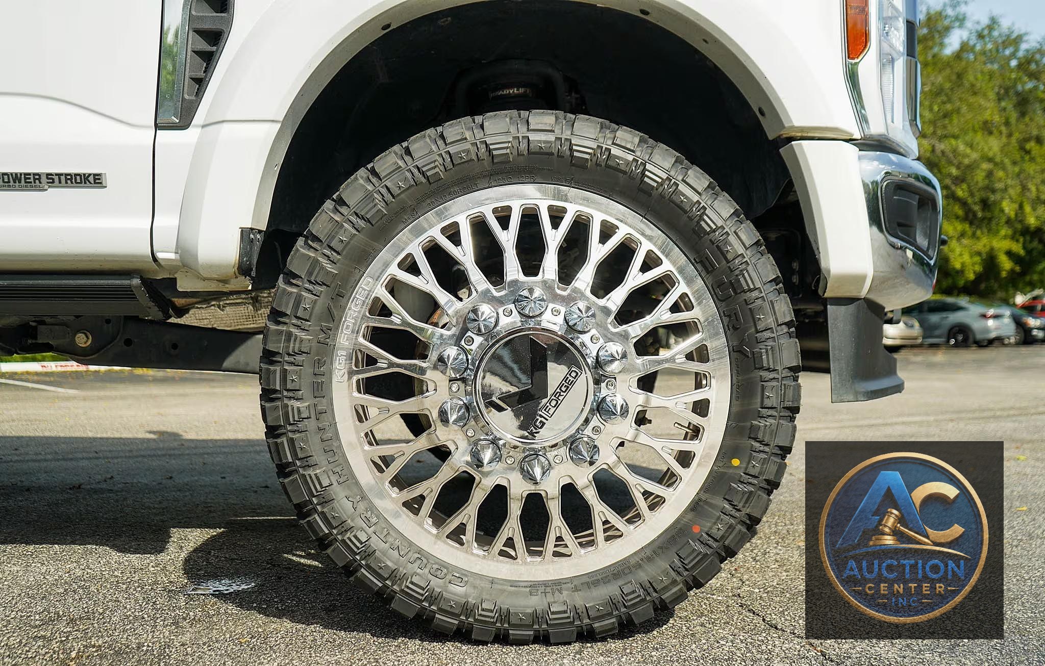 2024 Ford F-450 Super Duty XLT