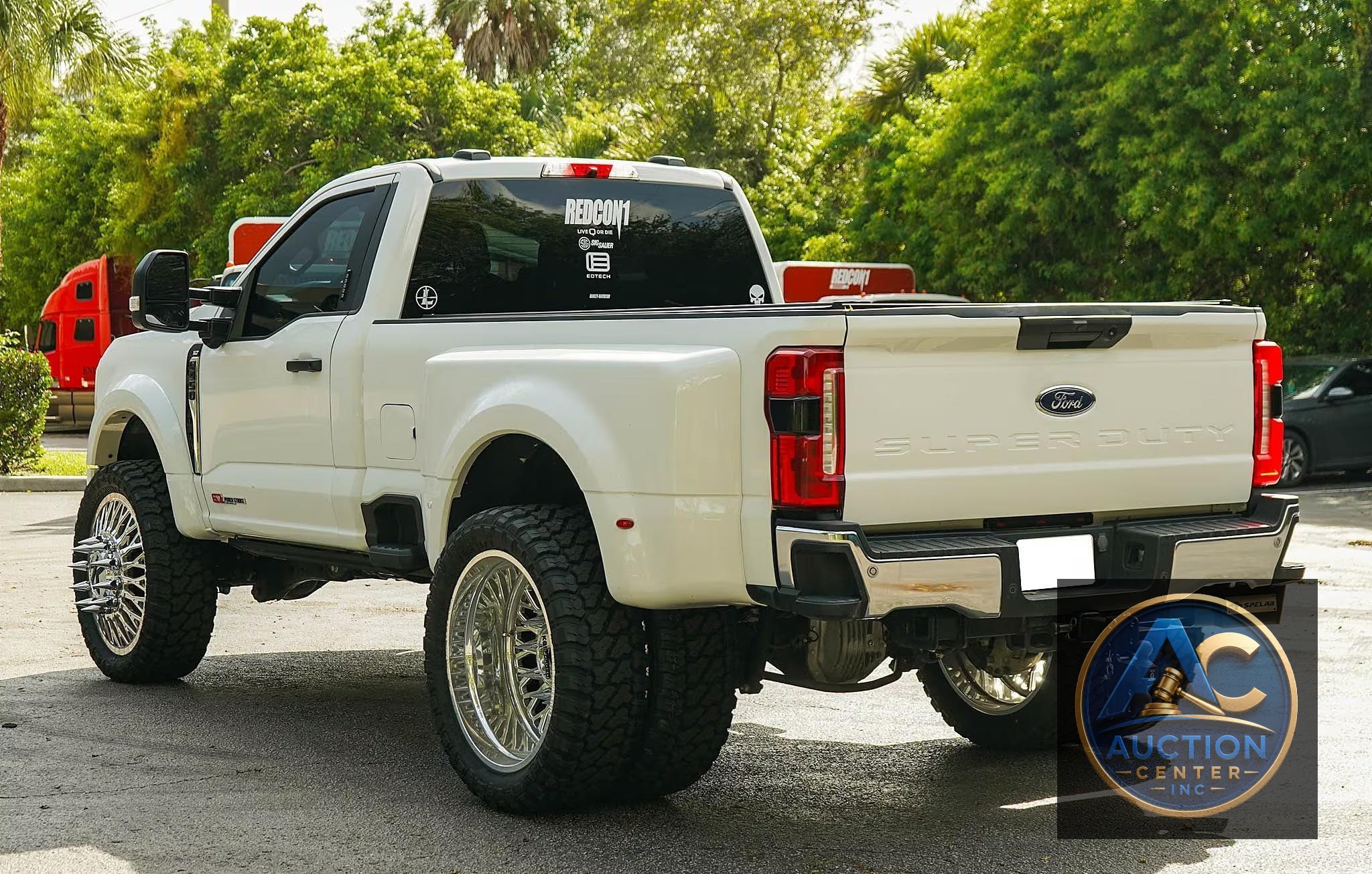 2024 Ford F-450 Super Duty XLT