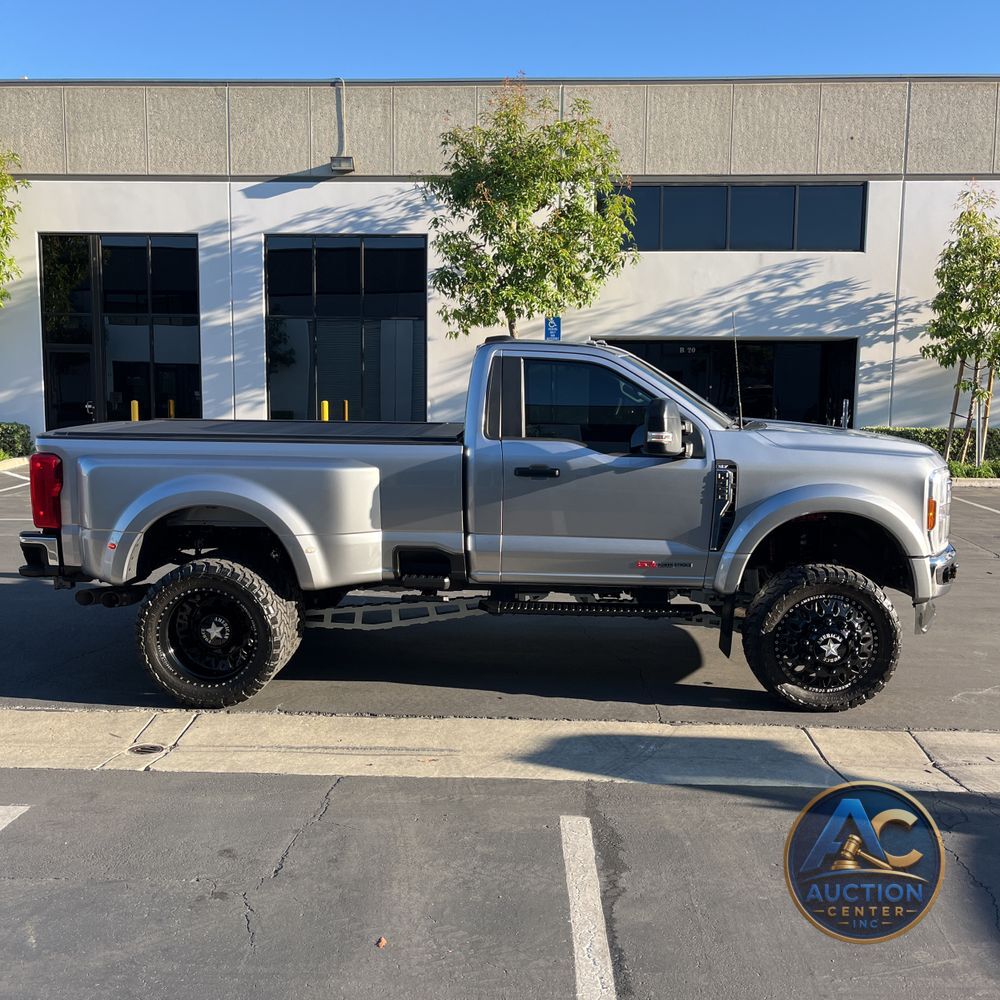 2024 Ford F-450 Super Duty XLT