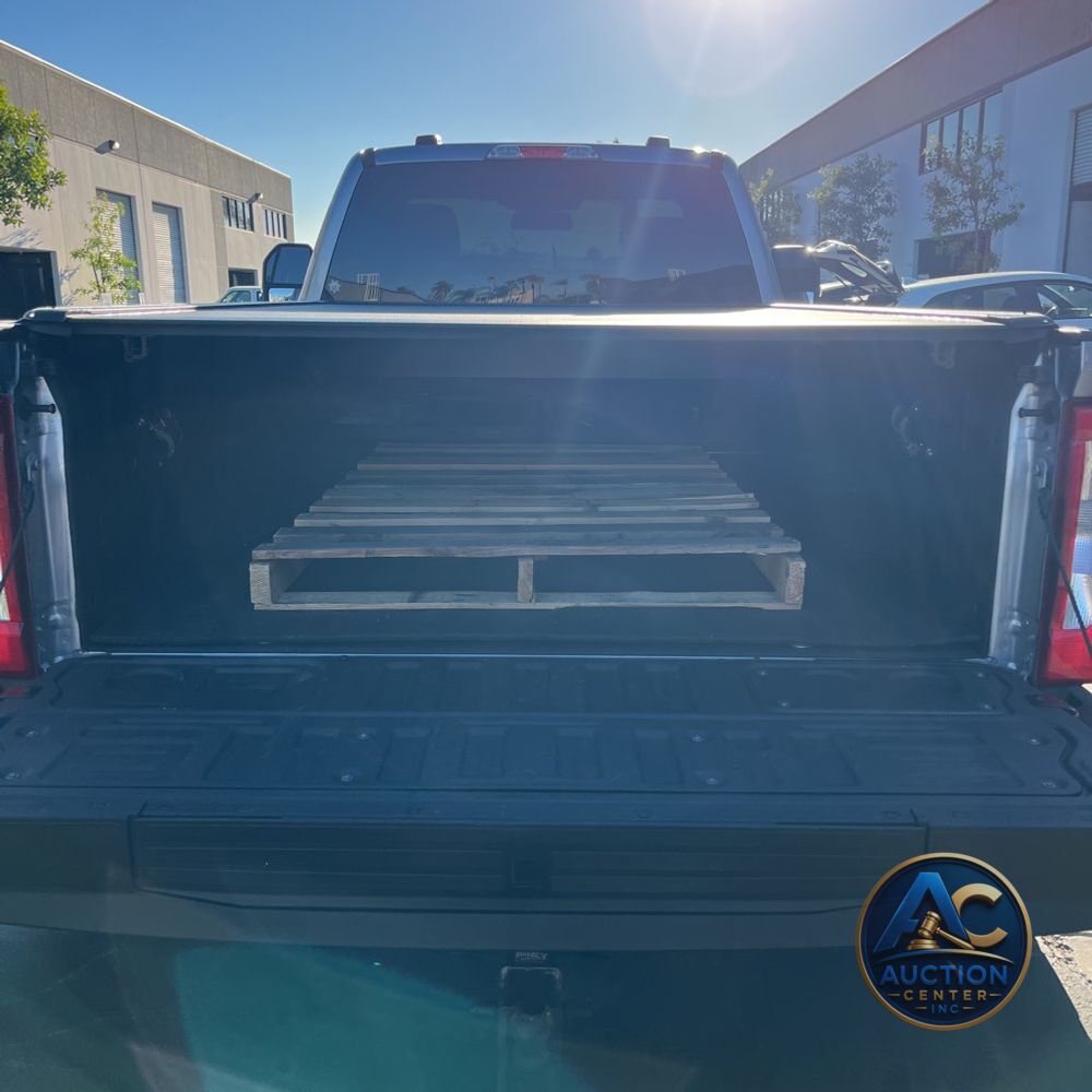 2024 Ford F-450 Super Duty XLT