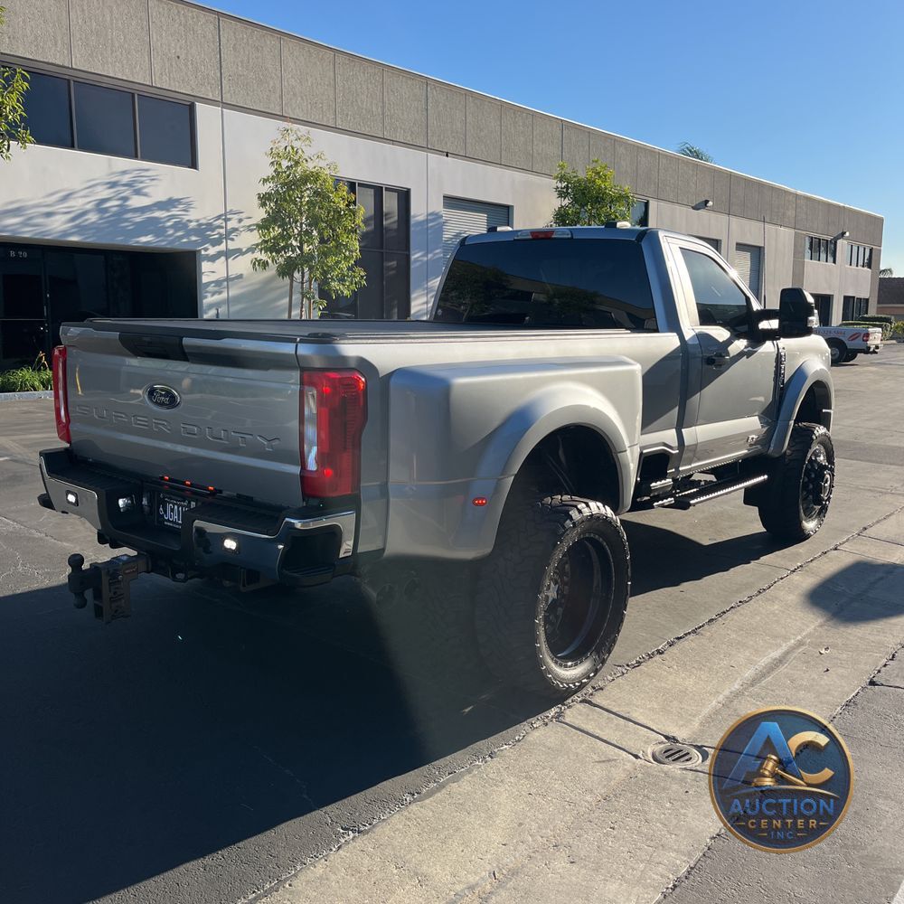 2024 Ford F-450 Super Duty XLT