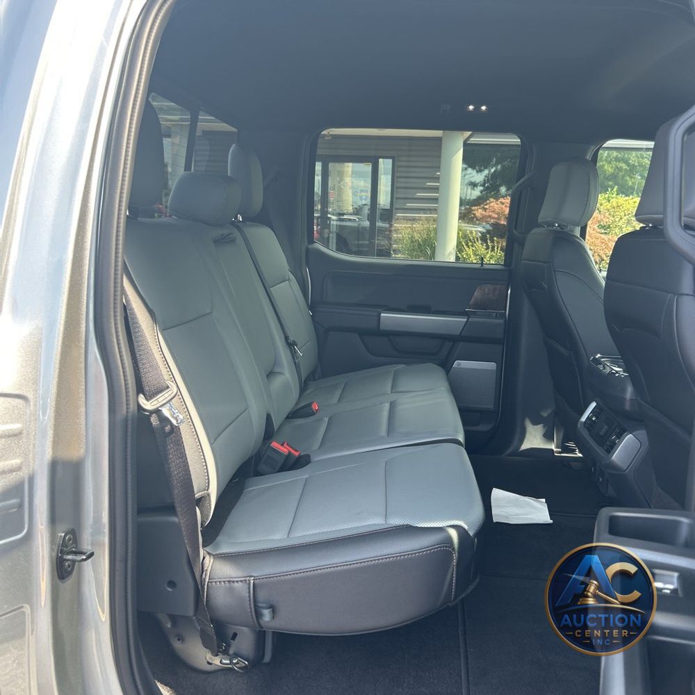 2023 Ford F-150 Lightning Lariat
