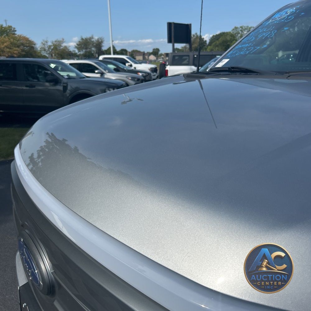 2023 Ford F-150 Lightning Lariat