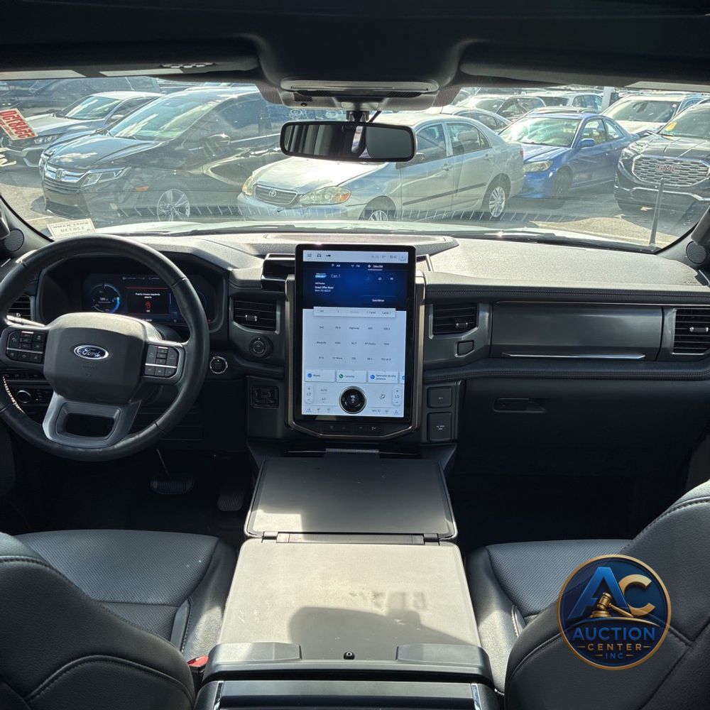 2023 Ford F-150 Lightning Lariat