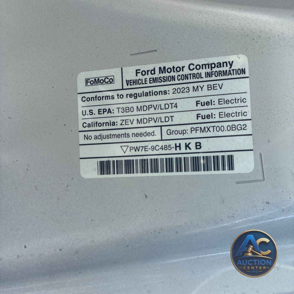 2023 Ford F-150 Lightning Lariat