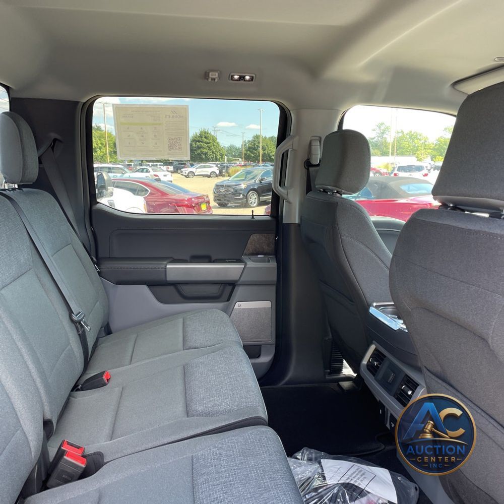 2024 Ford F-150 Lightning Flash