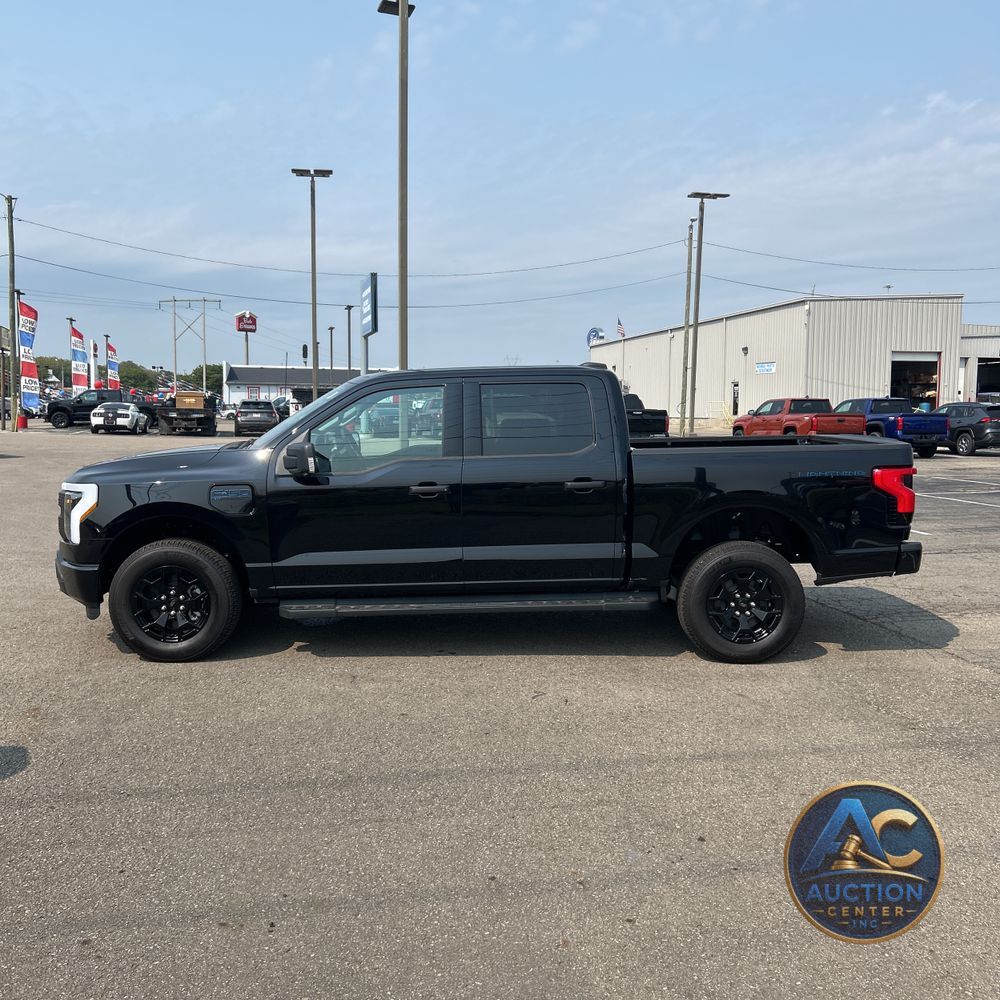 2025 Ford F-150 Lightning XLT