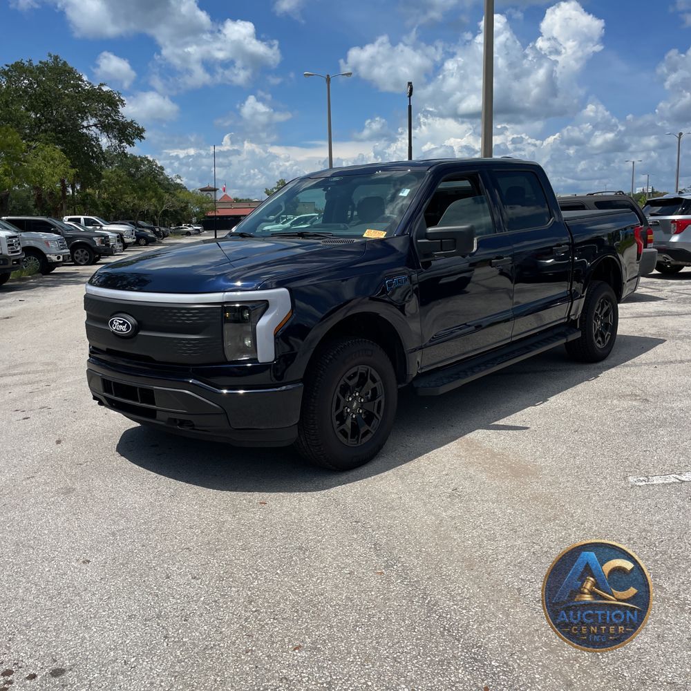 2025 Ford F-150 Lightning XLT