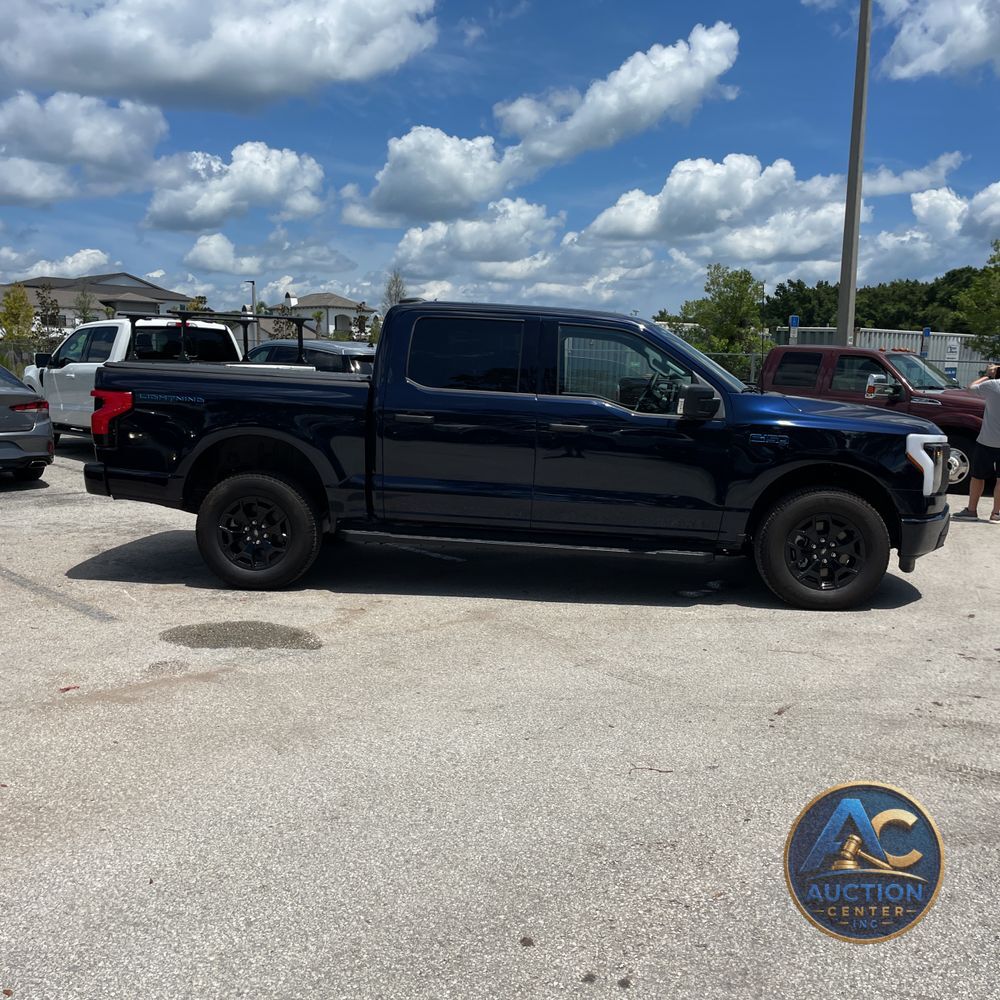 2025 Ford F-150 Lightning XLT