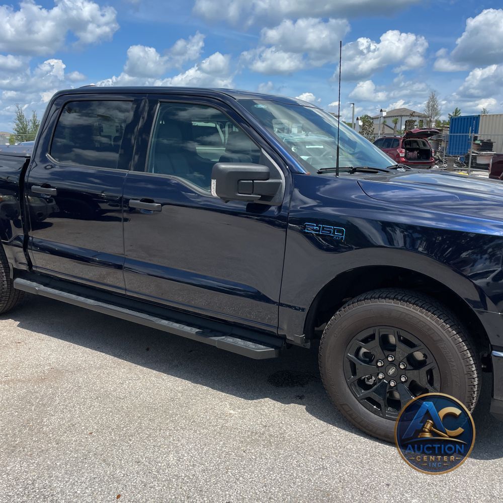 2025 Ford F-150 Lightning XLT