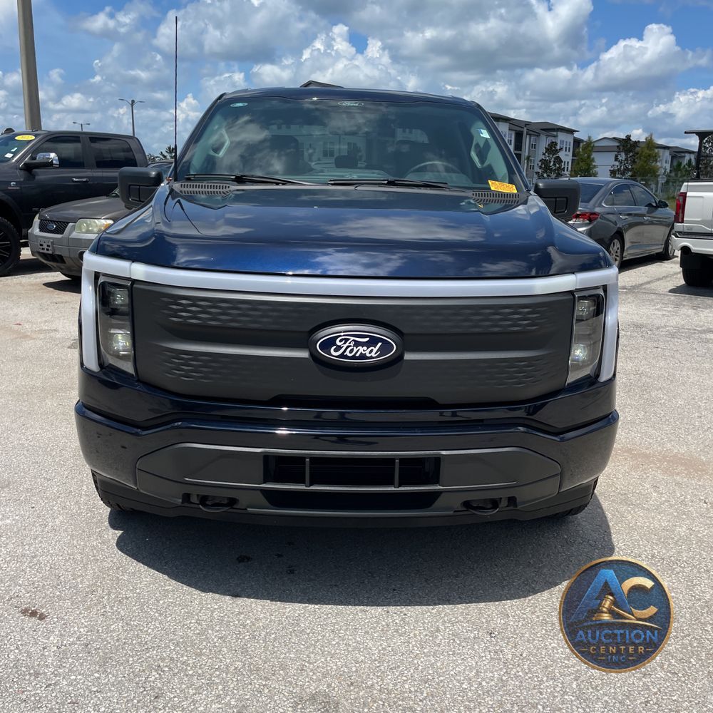 2025 Ford F-150 Lightning XLT