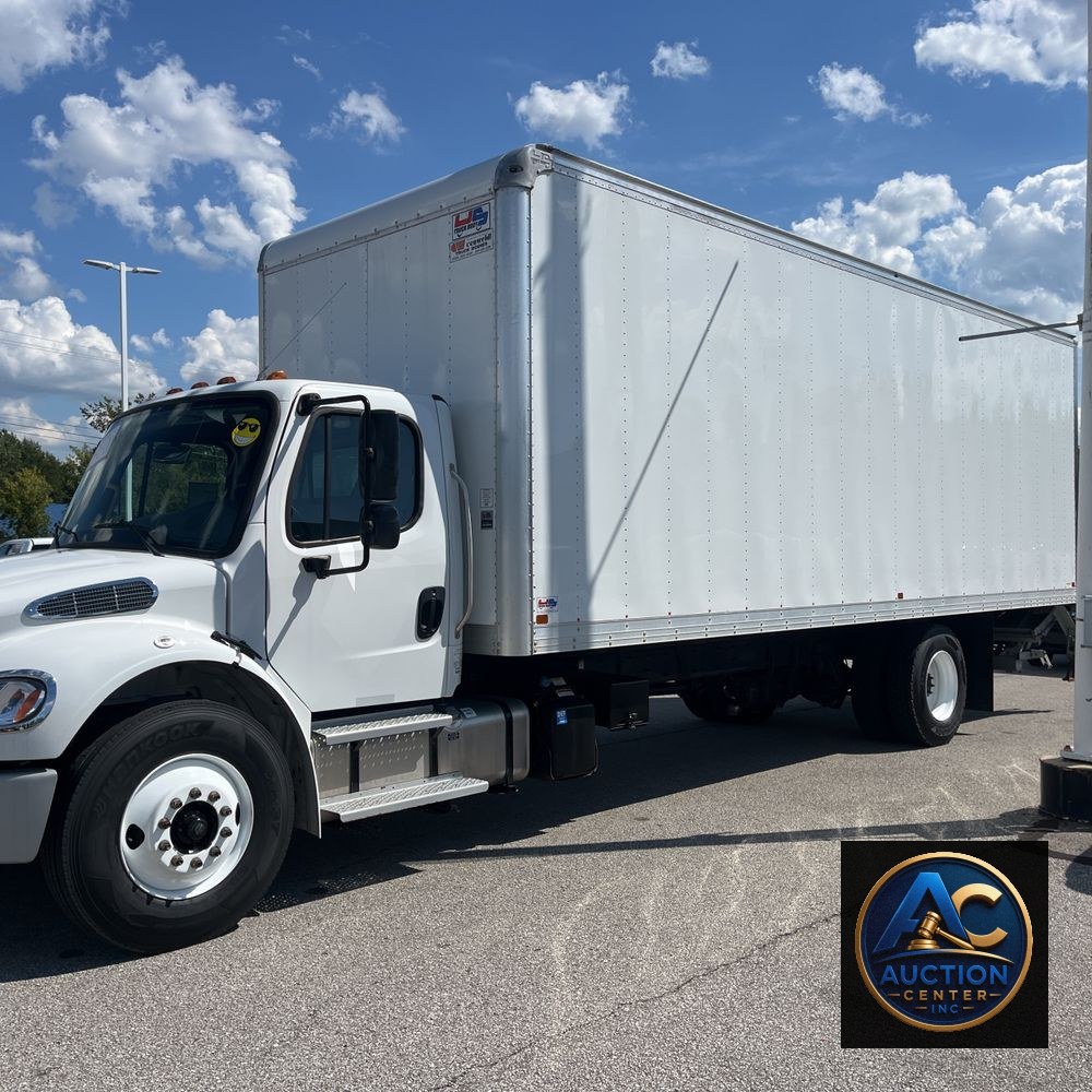 2024 Freightliner M2 106