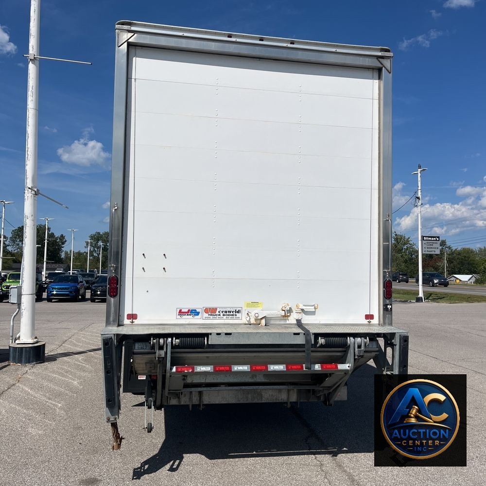 2024 Freightliner M2 106