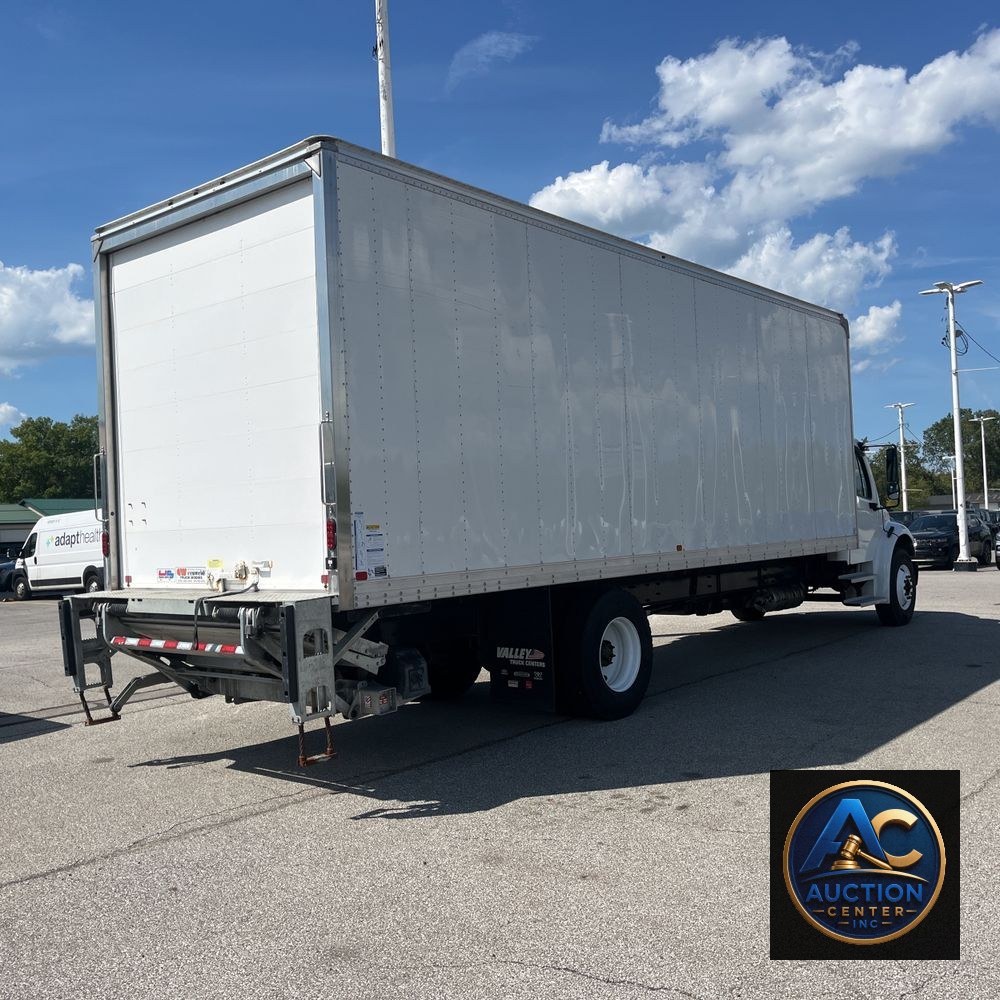 2024 Freightliner M2 106